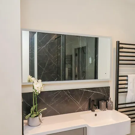 The Salisbury 1 Bed Classic Lejlighed *